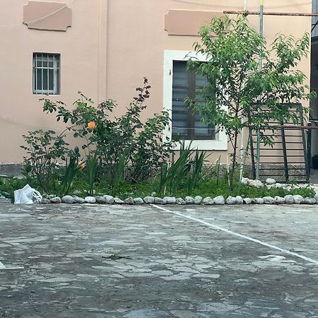 Apartments Nirgilija ティヴァト エクステリア 写真