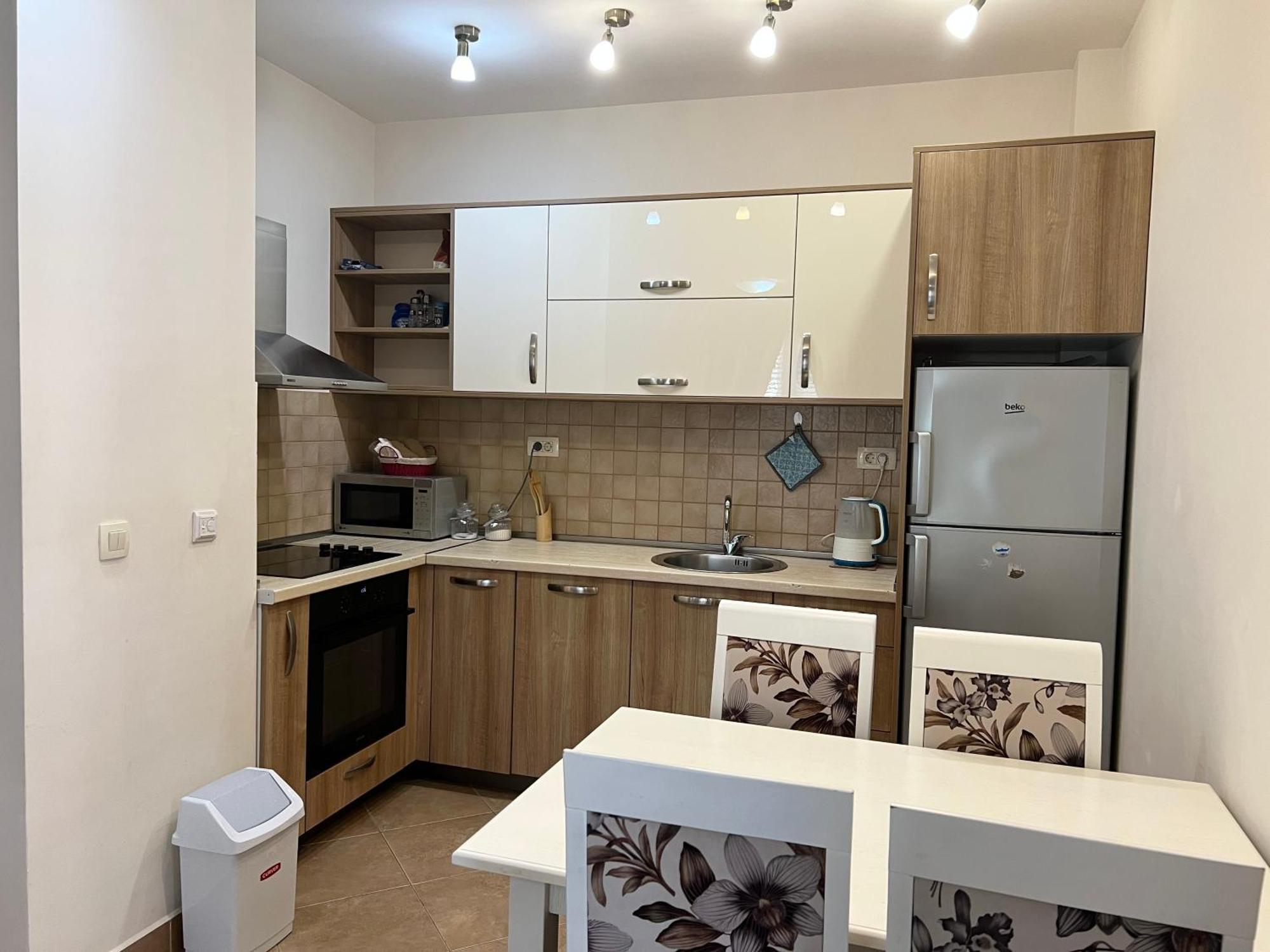 Apartments Nirgilija ティヴァト エクステリア 写真